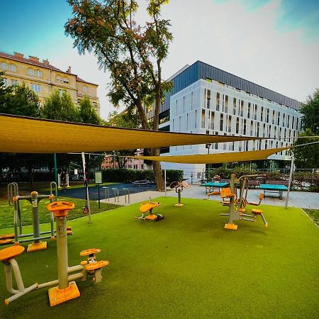 Residence In The Pedestrial Area Budapest Exterior photo
